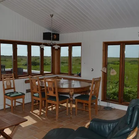 Sybilla - 700m From The Sea By Interhome Ferienhaus Lakolk