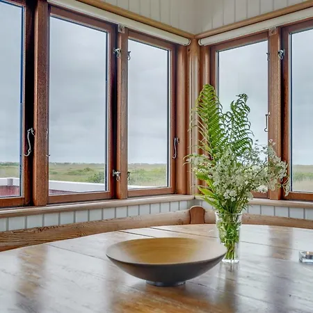 Sybilla - 700m From The Sea By Interhome * Lakolk