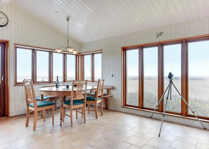 Holiday home Sybilla - 700m From The Sea By Interhome